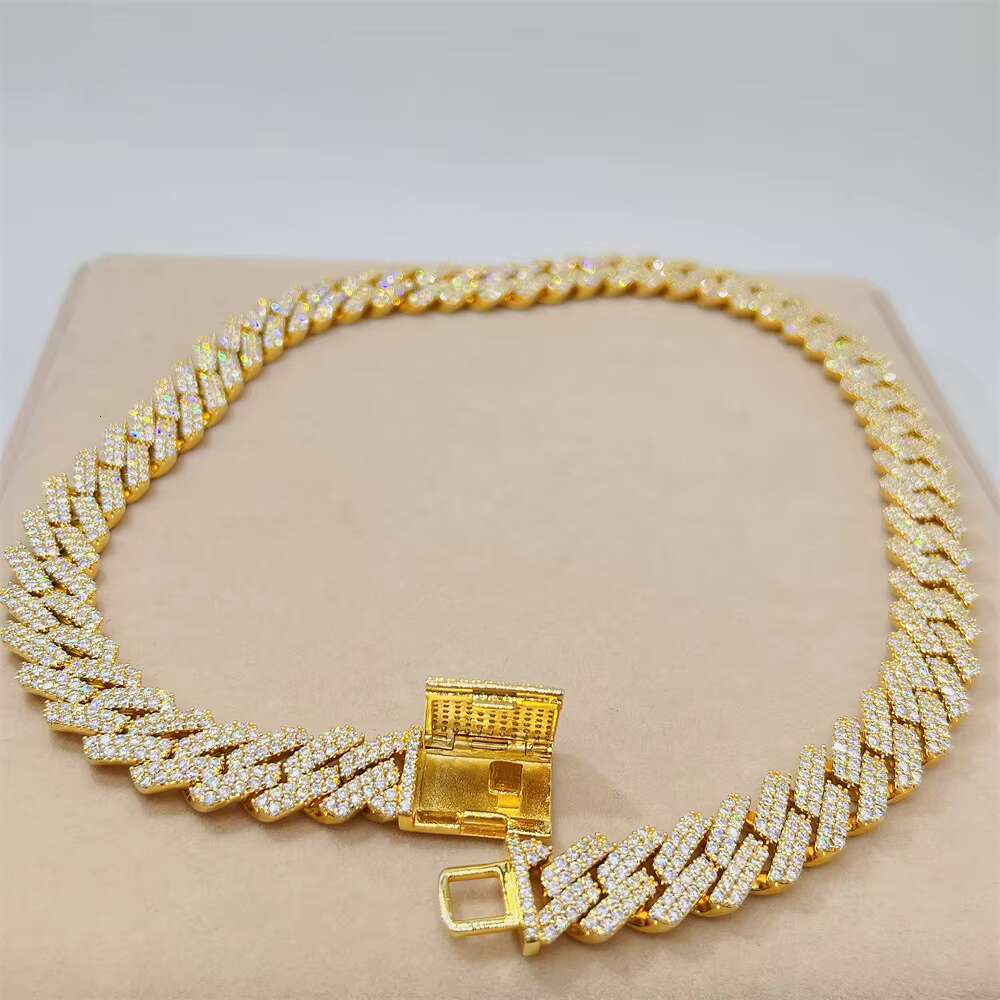 Hip Hop Shining Jewelry Iced Out 15mm Vvs D Color Moissanite Diamond 10k Gold Cuban Link Chain