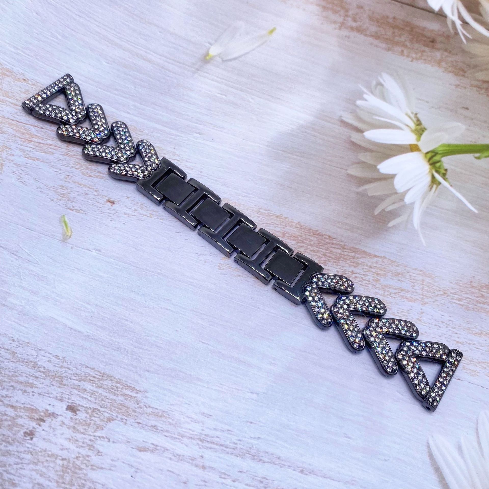 Luxury Premium Design 8-Shaped Diamond-Inlaid Metal Watch Band for Apple Watch Series 1-9