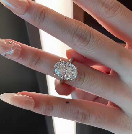 S925 Silver High Luxury 8*12mm Oval Egg-shaped D Color VVS1 Moissanite Female Ring Exquisite Sense High-end Ins Style