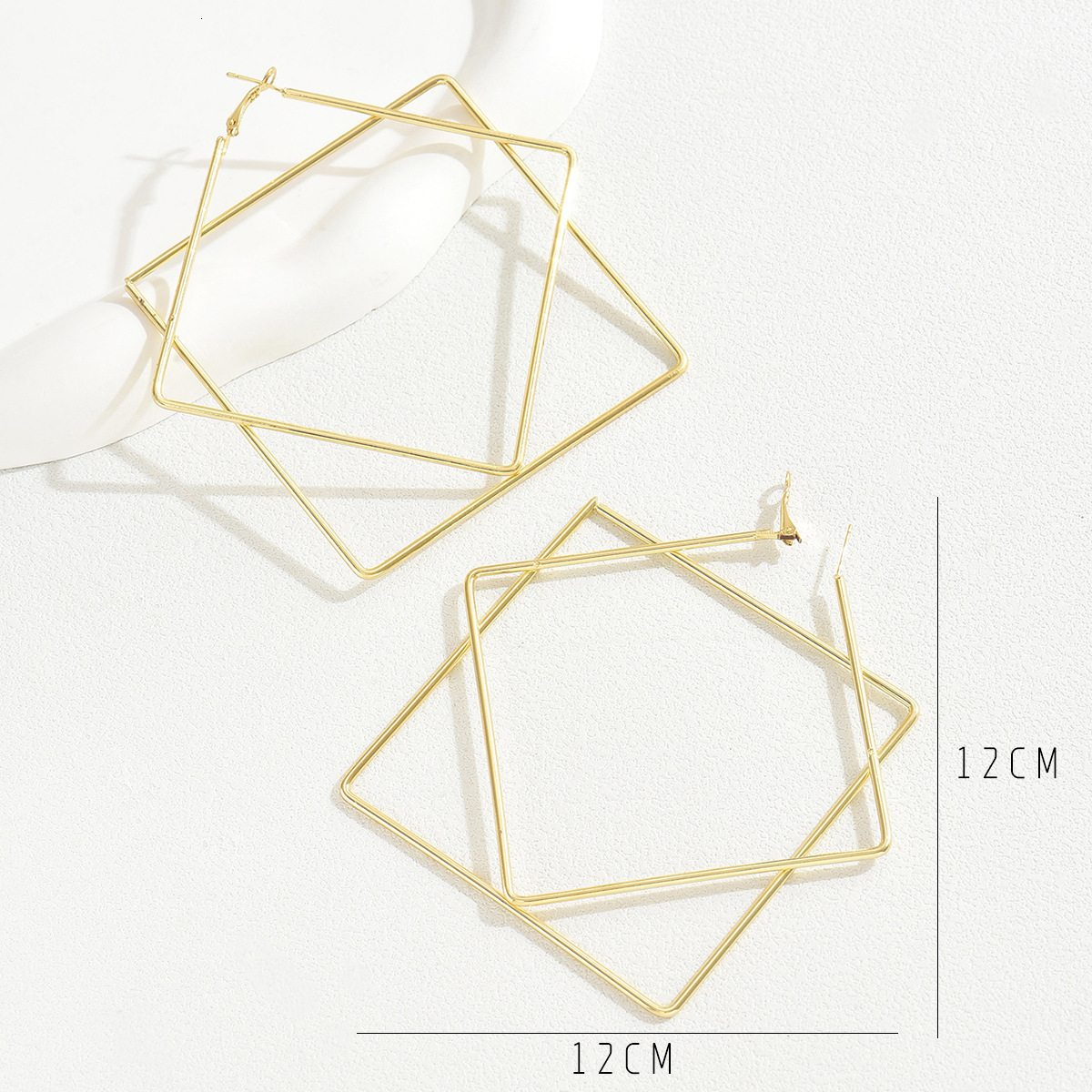 Small Fragrance Style Women S Personality Exaggerated High End Sense Design Drop Earrings Electroplated Alloy Studs