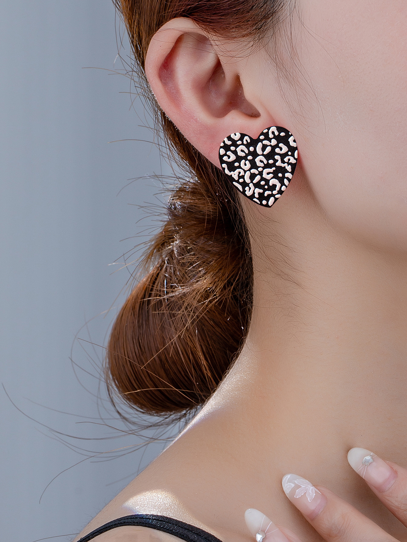 1 Pair Leopard Print Heart Earrings Delicate Fashionable Small Daily Versatile Photo Atmosphere Celebration