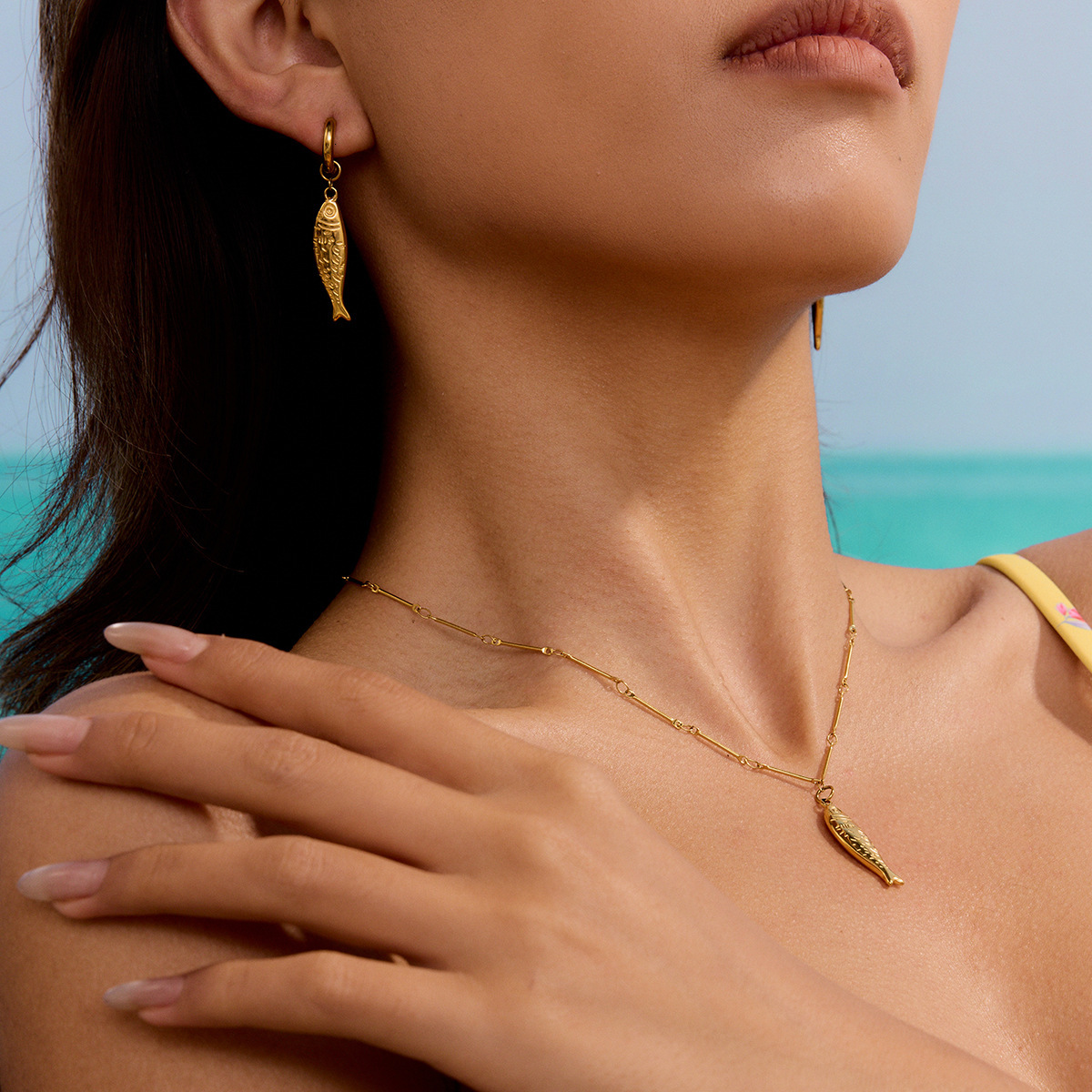 Jedding Stainless Necklace Simple High-end Feel Sand Beach Ocean Pendant Titanium Steel Non-fading Jewelry