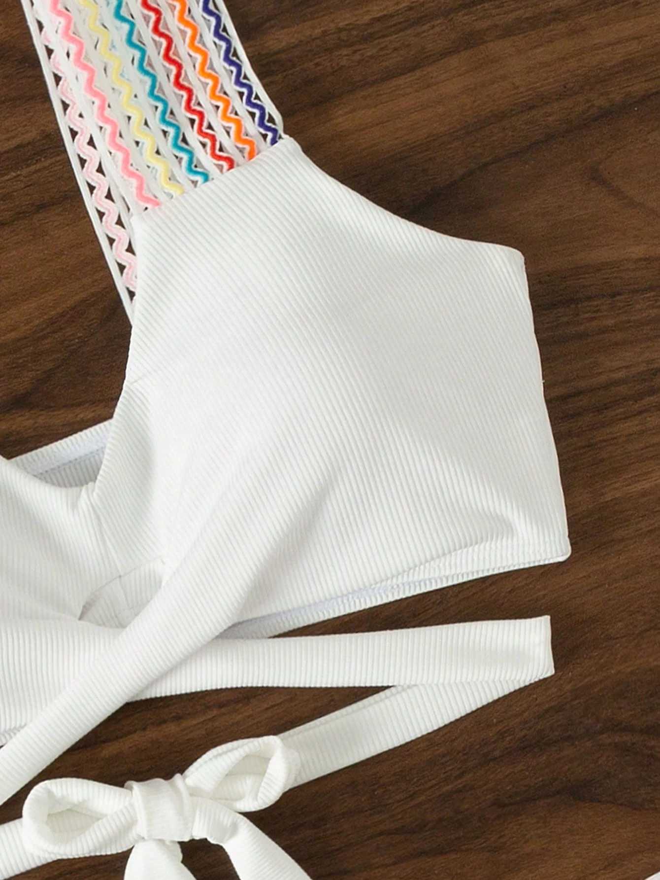 Pure white bikini color suspender belt European and American new swimsuit top sexy seaside vacation. XJ250624