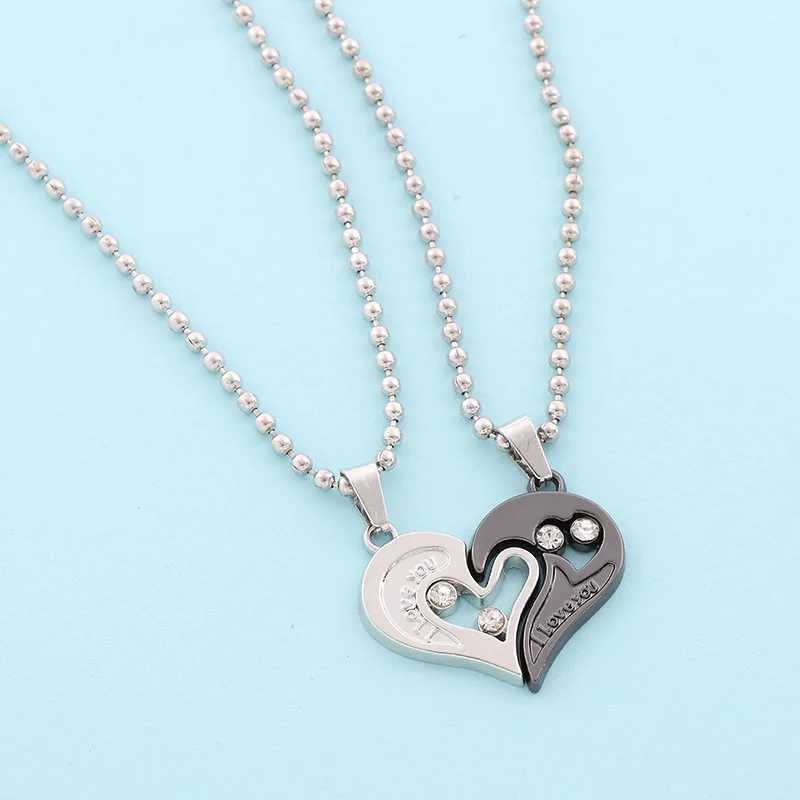 2Pcs/set Love Heart Couple Necklace For Women Men Two Colors Puzzle Hollow Zircon Heart Matching Pendant Valentines Day Gift V250625