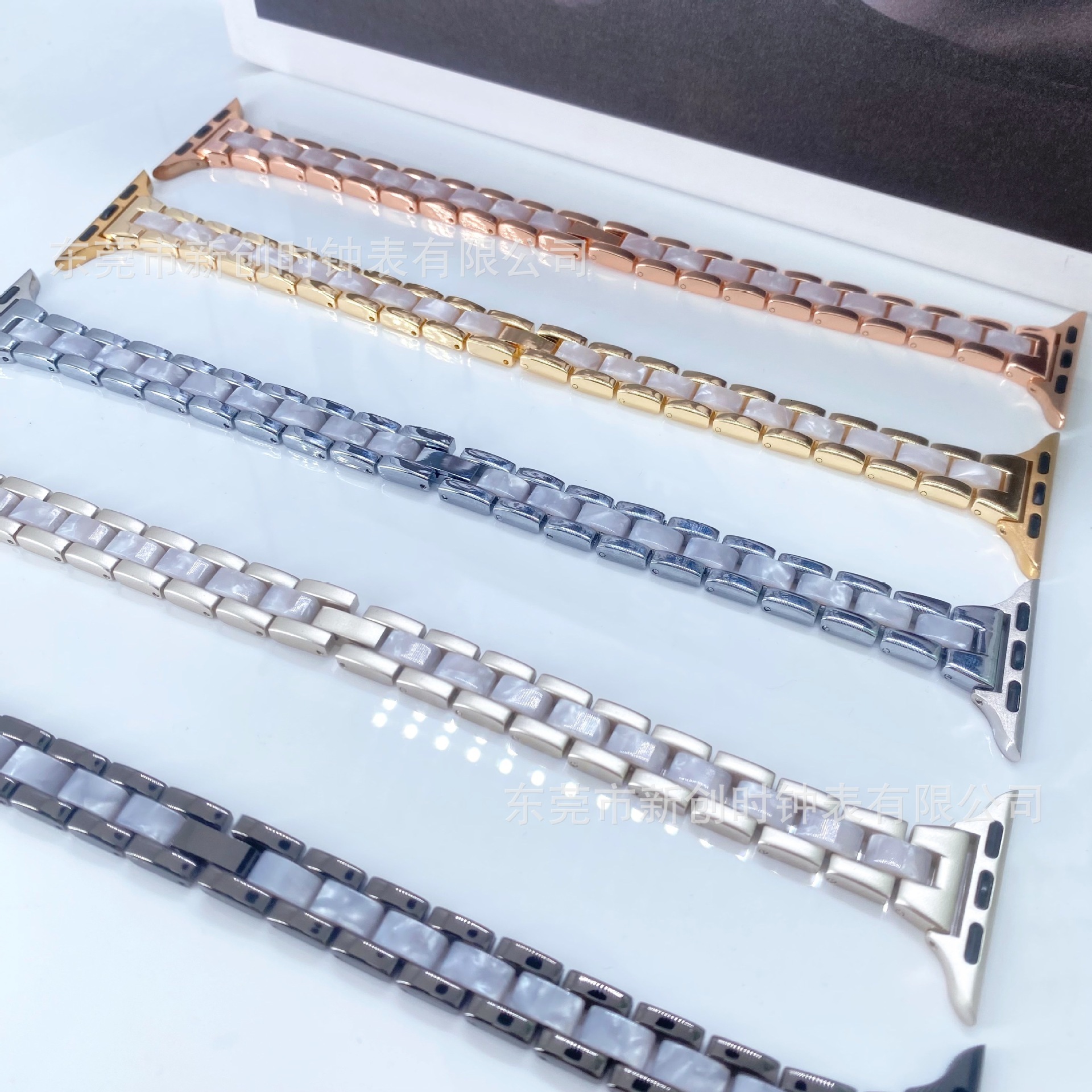 Luxury Premium New Release High-End Fashion Metal & Resin Thin Three-Bead iWatch Band for Apple Watch Series 1-9