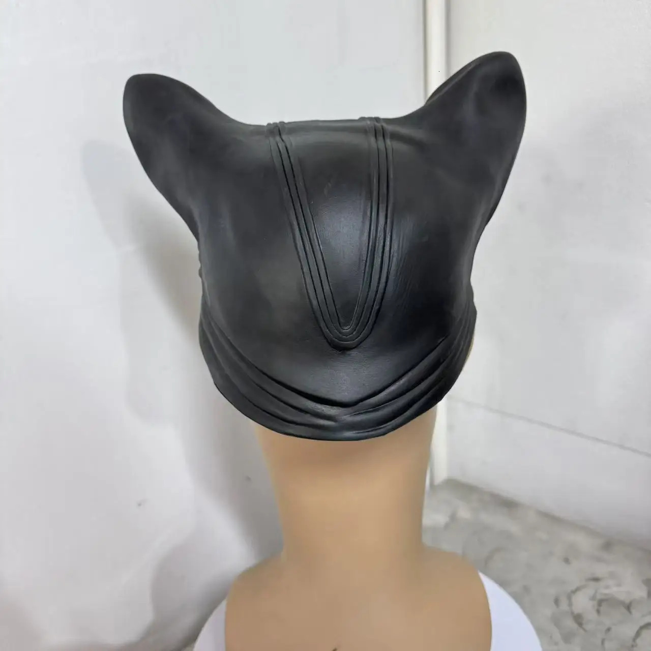 110Pc Halloween Party Mask Dress up Half Face Headwear Woman Sexy Catwoman Cosplay Accessories Props Latex Masks Costumes 250625