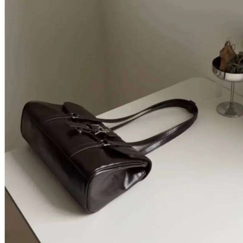 Luxurious Design Bags High Street Coffee Shoulder Bags For Women New Pu Leather Chic Casual Handbag Ladies Large Capacity Underarm Designer Bag