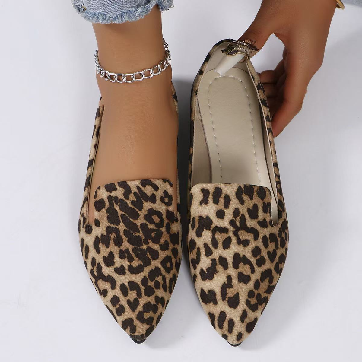 Sandals Women's Summer Fashion Pointed Toe Leopard Print Casual Breathable Slip-on Flat Outdoor Women Shoes 230404