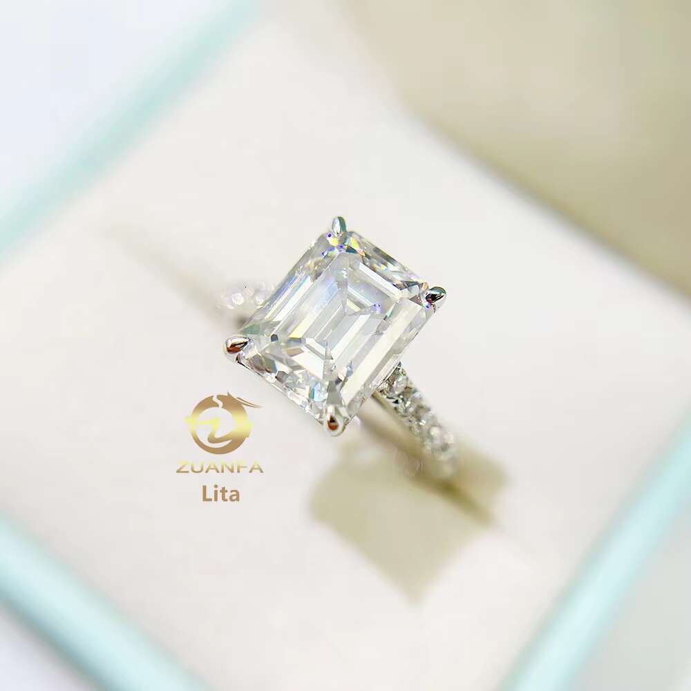 Wholesale Price Prong Setting Iced Out 5ct Emerald Cut Moissanite Sterling Silver Engagement Rings