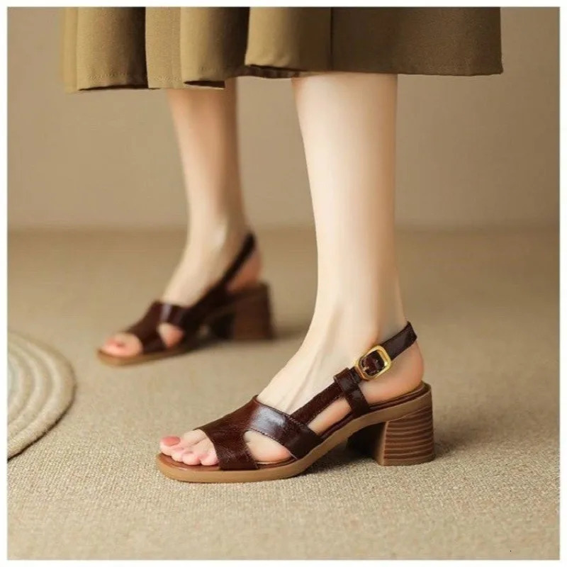French Retro Open-toe Sandals for Women Summer Square Head Versatile Back Empty Thick High Heel Roman Shoes 250624