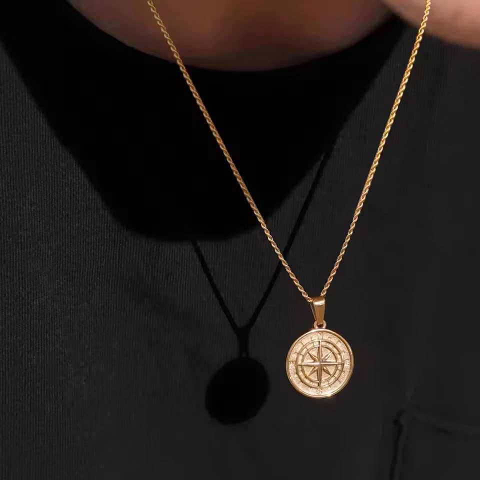 Stainless Steel Compass Necklaces for Men North Star Anchor Medal Coin Pendant Necklace Jewelry Gift for BBF Brother Him V250625