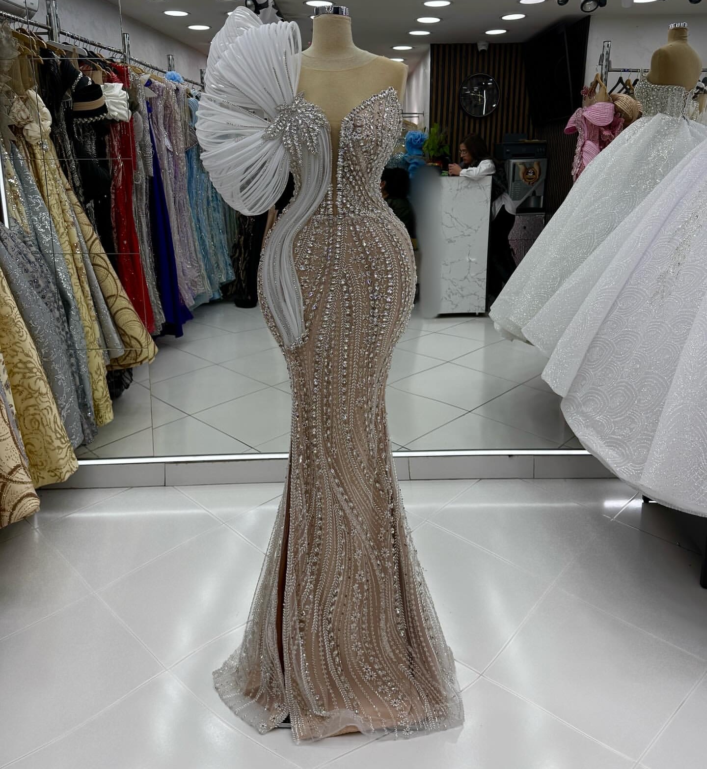 Champagne Mermaid Prom Dresses 2025 Illusion Crystals Sheer Neck Evening Formal Party Second Birthday Engagement Gowns Plus Size Dress For Special Occ