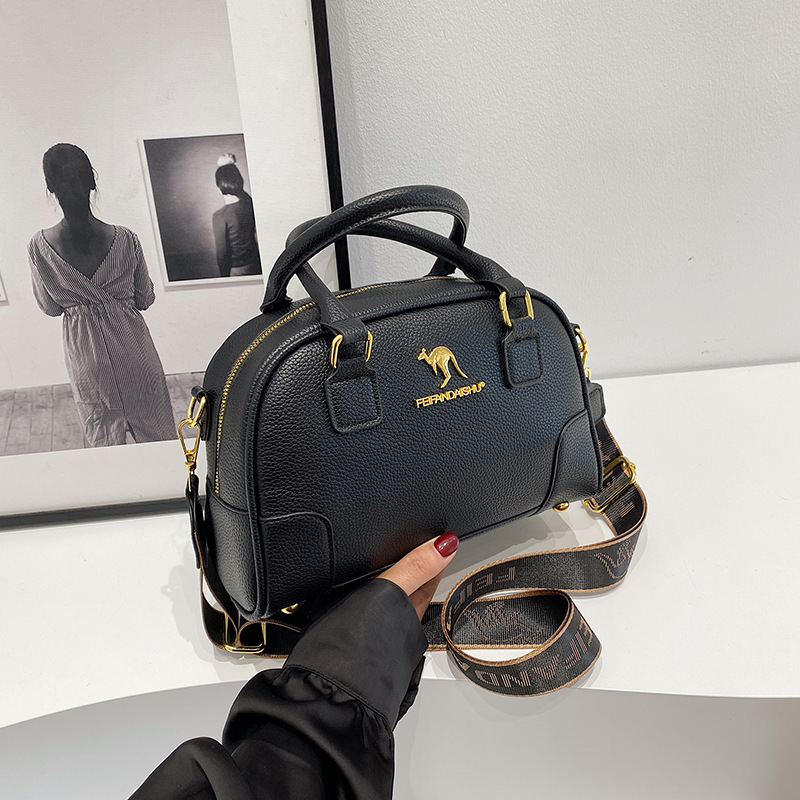Free shipping new designer bag Shoulder Bags For woman Textured bowling bag crossbody bag minimalist and versatile Boston bag handbag