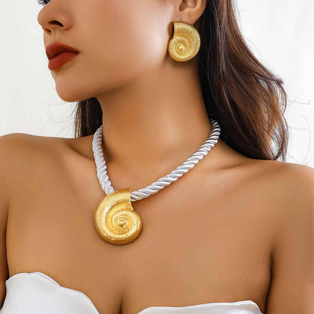 Spicy Girl Style Ocean Starfish Pendant for Women Sweet Cool Star-Shaped Vacation Single Layer Alloy Necklace