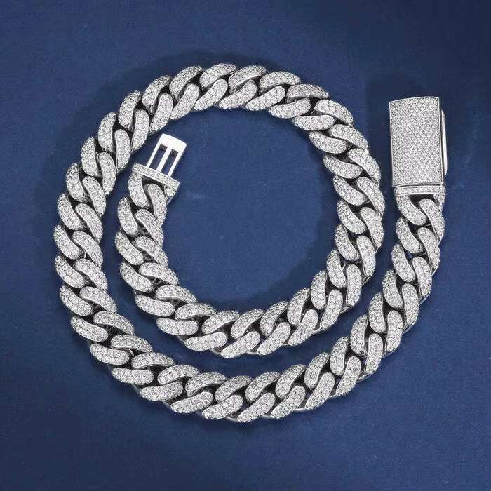 Men's Fashion Statement: Solid Gold Plated Thick Mexican Silver Cuban Links Necklace Featuring Exquisite VVS Moissanites