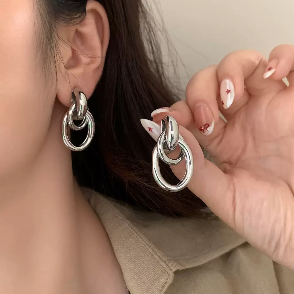 New exaggerated geometric earrings female ins style retro circle earrings