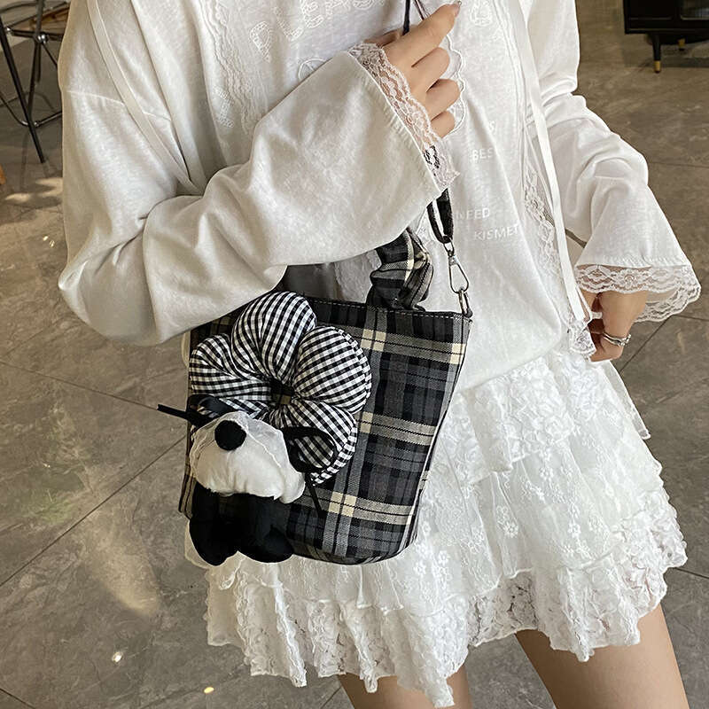 Korean Style High-End Simple Canvas Tote for Women 2025 Summer New Red Plaid Crossbody Bucket Bag