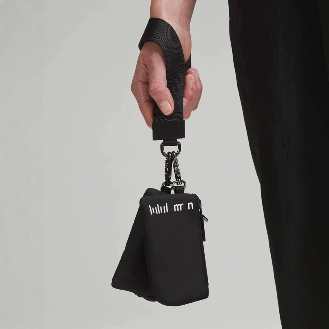 Women's Designer Wallet Fashion Simple Toga Bags Waterproof Light Mini Coin Purse Zipper Soft Card Wrist Bag