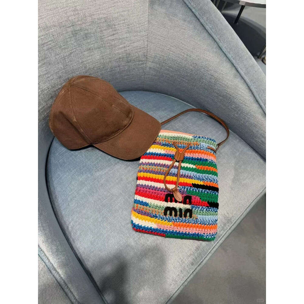 Trendy Colorful Striped Woven straw beach sac Mini Phone Bucket Underarm Women's Commuter Versatile Bag Luxury designer tote bag