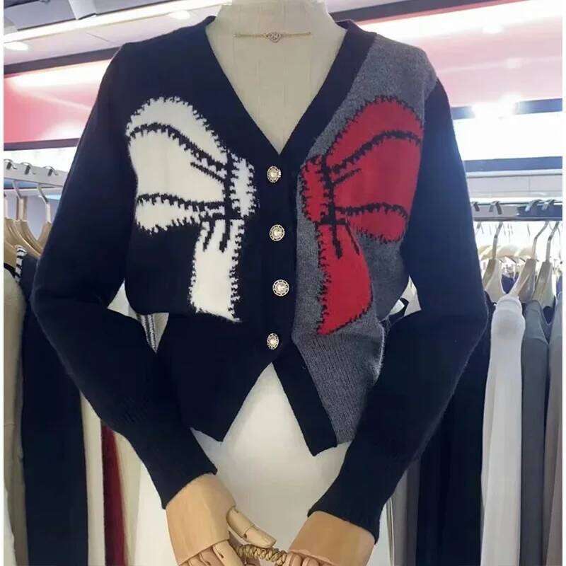 Spring Autumn Korean Streets Fashion V-neck Sweaters Women Bow Jacquard Loose Vintage Knitted Cardigan Office Lady Patchwork Top