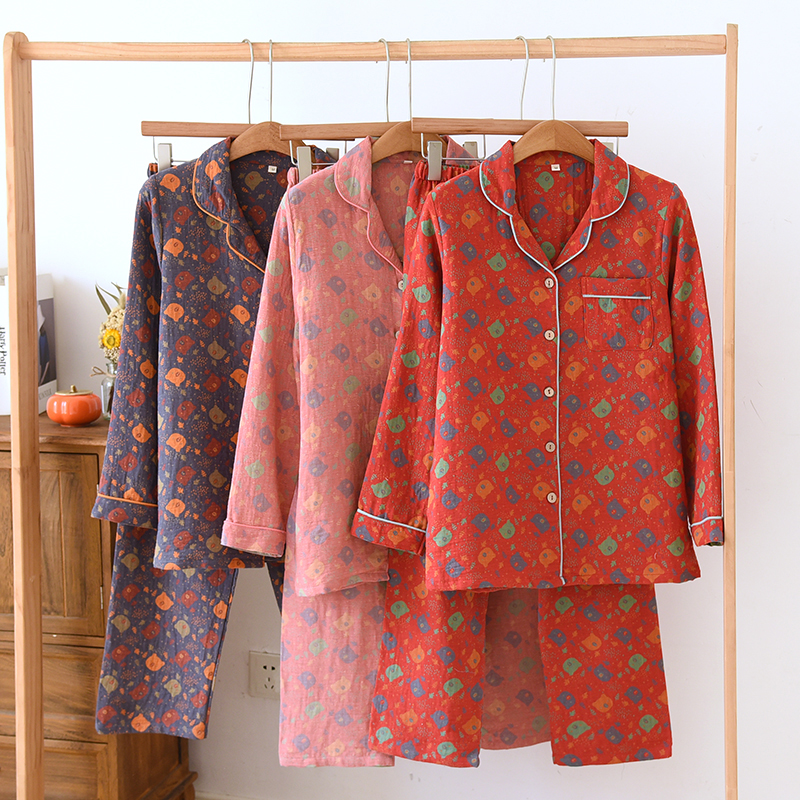 Factory direct sales of teddy bear color woven lapel set long sleeved home clothing