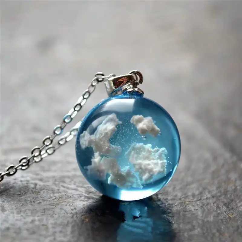 Chic Transparent Resin Round Ball Moon Pendant Necklace Women Blue Sky White Cloud Chain Necklace Fashion Jewelry Gifts for Girl V250625