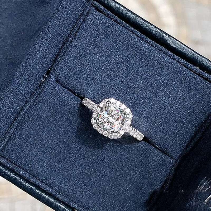 Hundred Match No Color Loss Wedding S925 Sterling Silver High-end Moissanite Diamond Ring