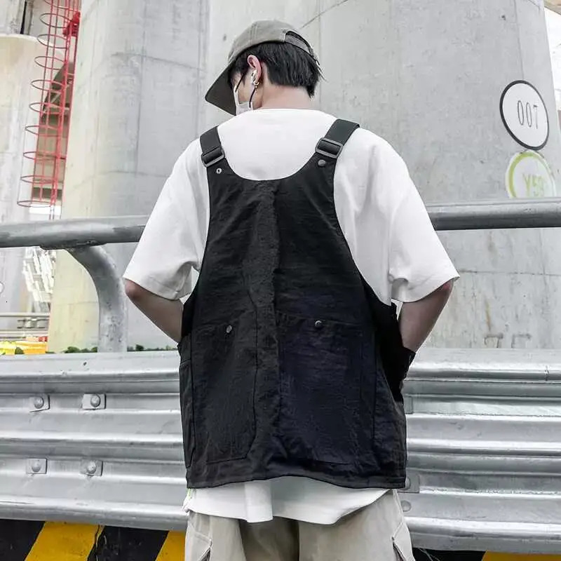 2024 Multifunction Tactical Hip Hop Techwear Cargo Vest Men Women Outdoor Camping Dualuse Variable Backpack Waistcoat 250617