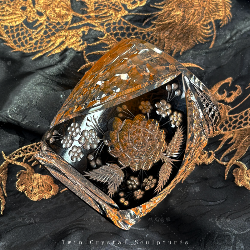 Tiger crystal glass with high aesthetic value, high-end water glass, whiskey glass, and fashionable foreign wine glass