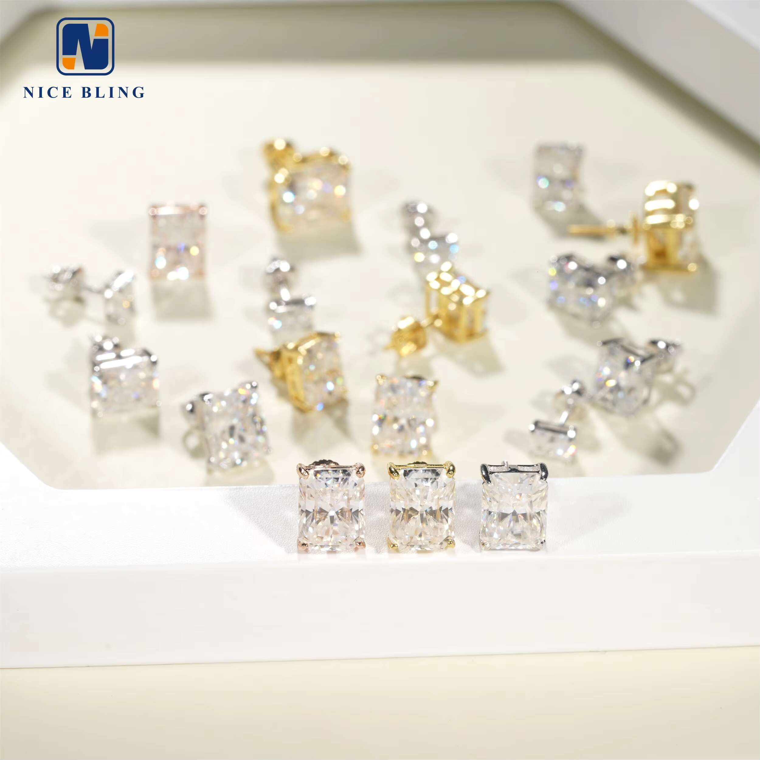 Factory Price Radiant Cut Moissanite Diamond Studs 925 Sterling Silver Jewelry Hip Hop Fashion Earrings for Men and Women