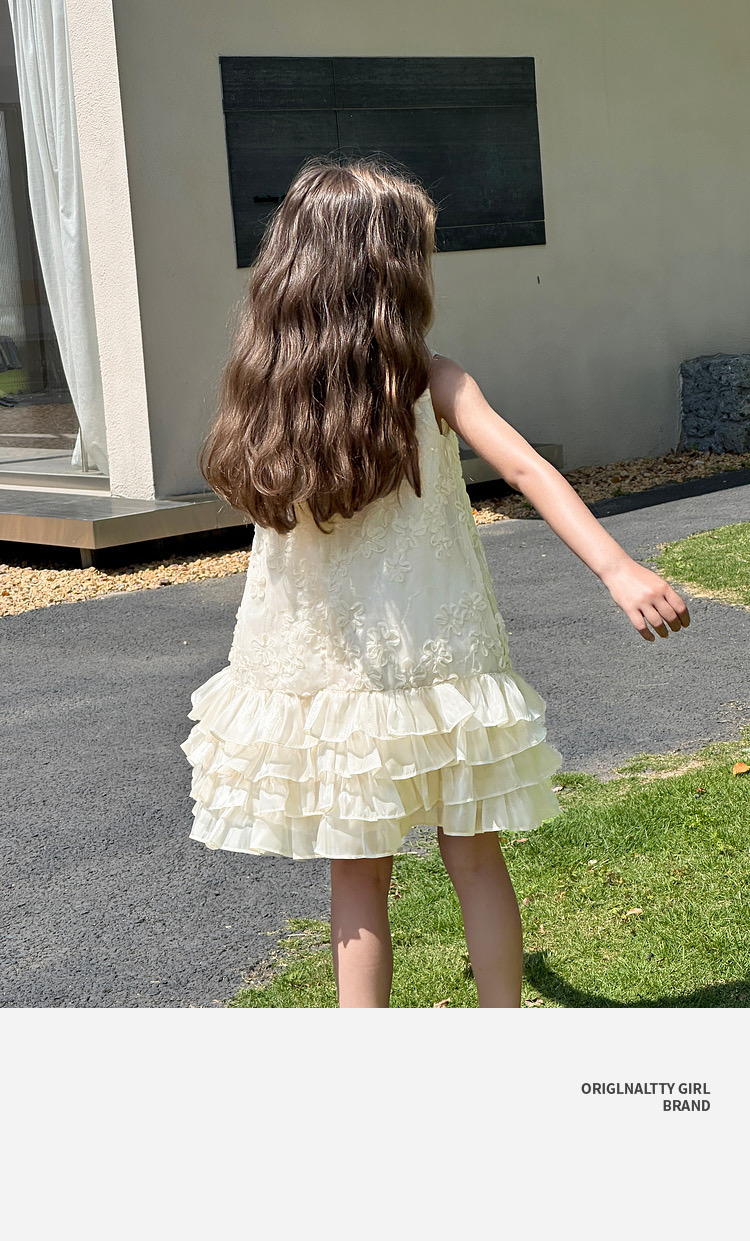 Girl's cake dress butterfly three-dimensional decoration dress casual dress vest dress birthday party dress, princess dress