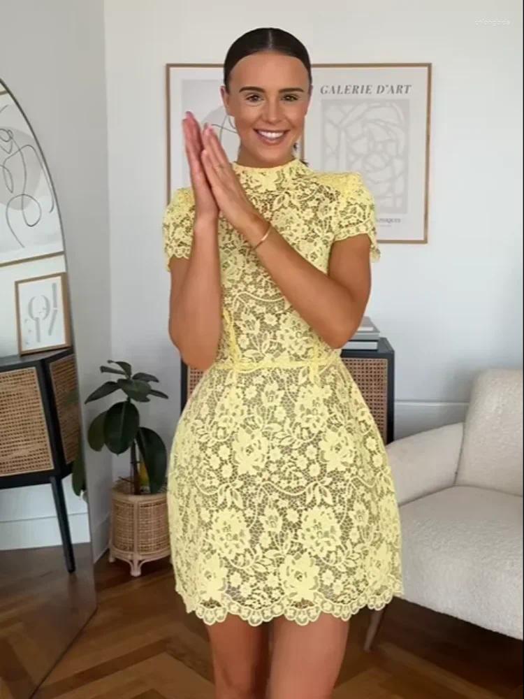 Casual Dresses Elegant Yellow Lace Slim Fit Cute Mini Vestido Women Chic Half Sleeve Round Neck High Waist Summer Lady Party Dress