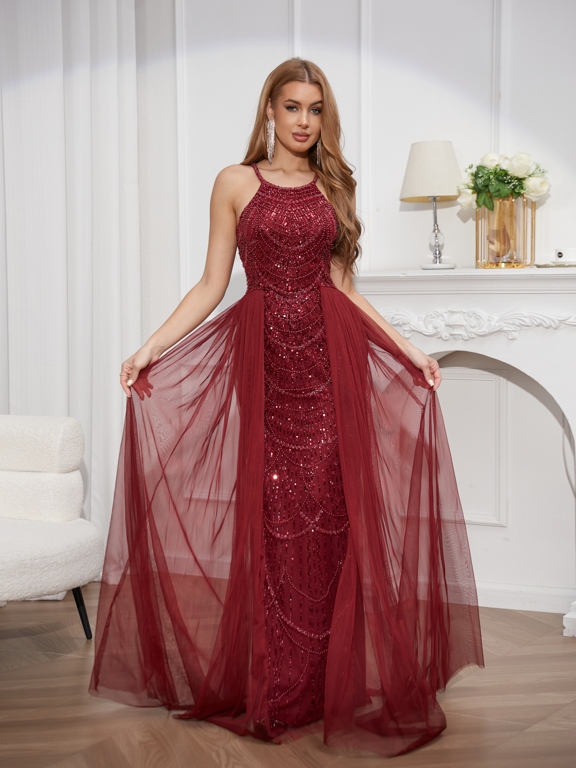 Prom Dresses The ball dress is fashionable, beaded, sexy suspender dress, elegant tulle dress and ball dress prom.