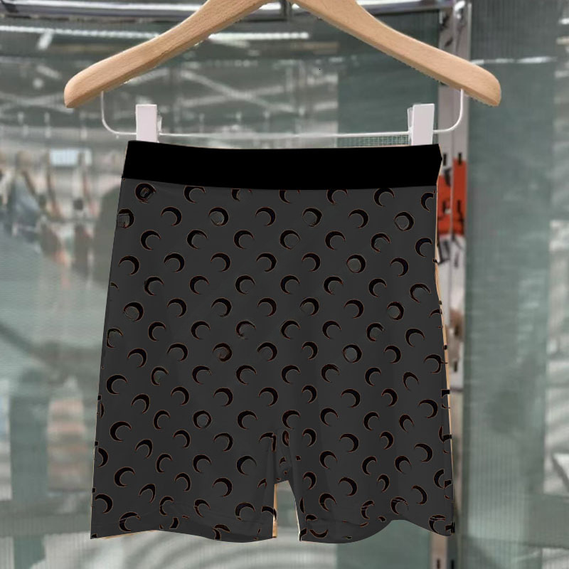 2025 Designer's Marine New Moon Teeth Niche Marine * * Women's Black Sports Shorts T-Shirt Fashion Set Free Shipping A8b