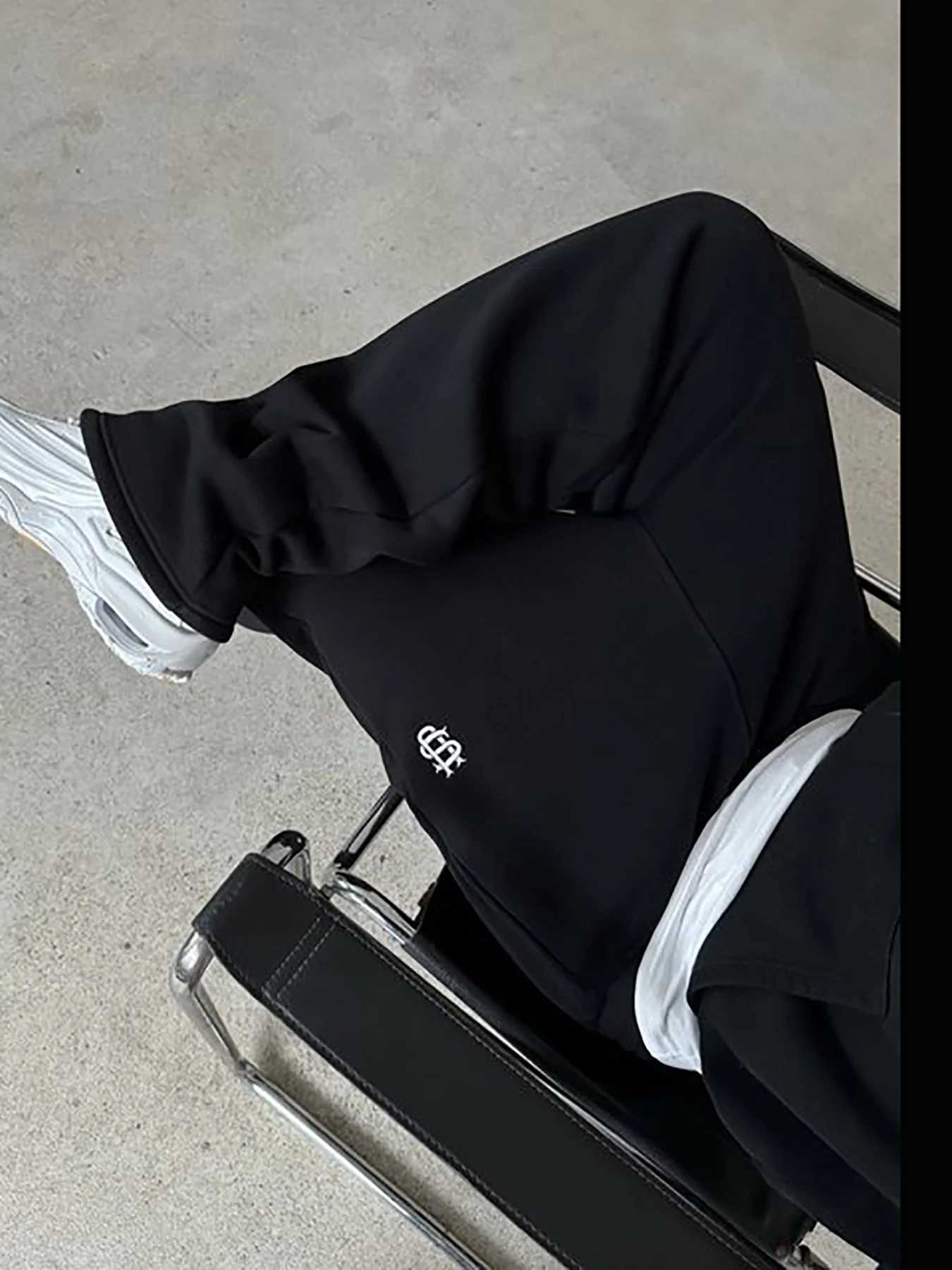 New Y2K Pants Personalized Pant Leg Zipper Embroidery Hip Hop Casual Joggers Men Pants Retro Straight Pants Tracksuit Streetwear X250625