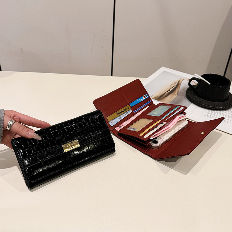 New Unisex Everyday Use Modern Faux Leather Leather Mini Wallet Zipper White Card Holder ID Window Coin Purse