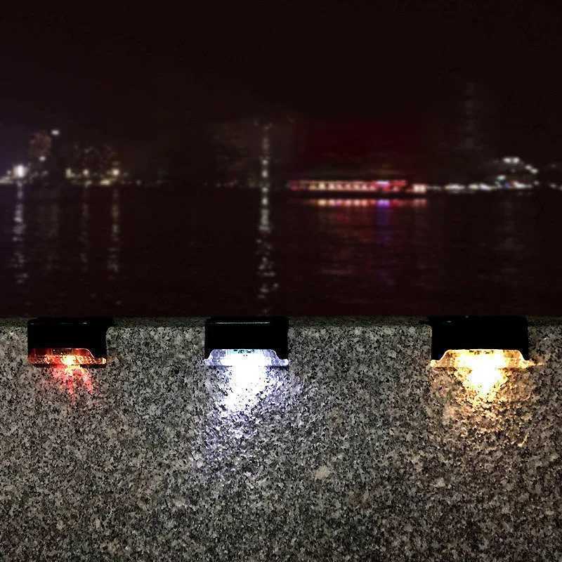 Garden Lights Outdoor Solar LED Light 4Pcs Solar Deck Light Family Light for Deck Step Railing Wall Patio Stair Yard Decoration XJ250624