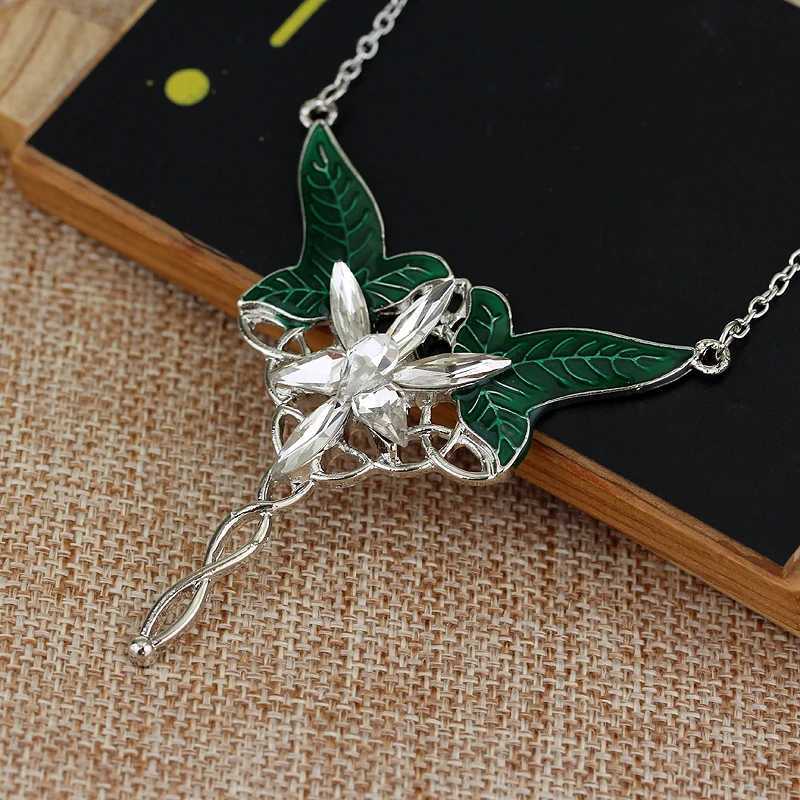 Lord Rings Arwen Evenstar Necklace The Elves Princess Fashion Crystal Cubic Zirconia Stone Pendant For Women Wedding Gifts V250625