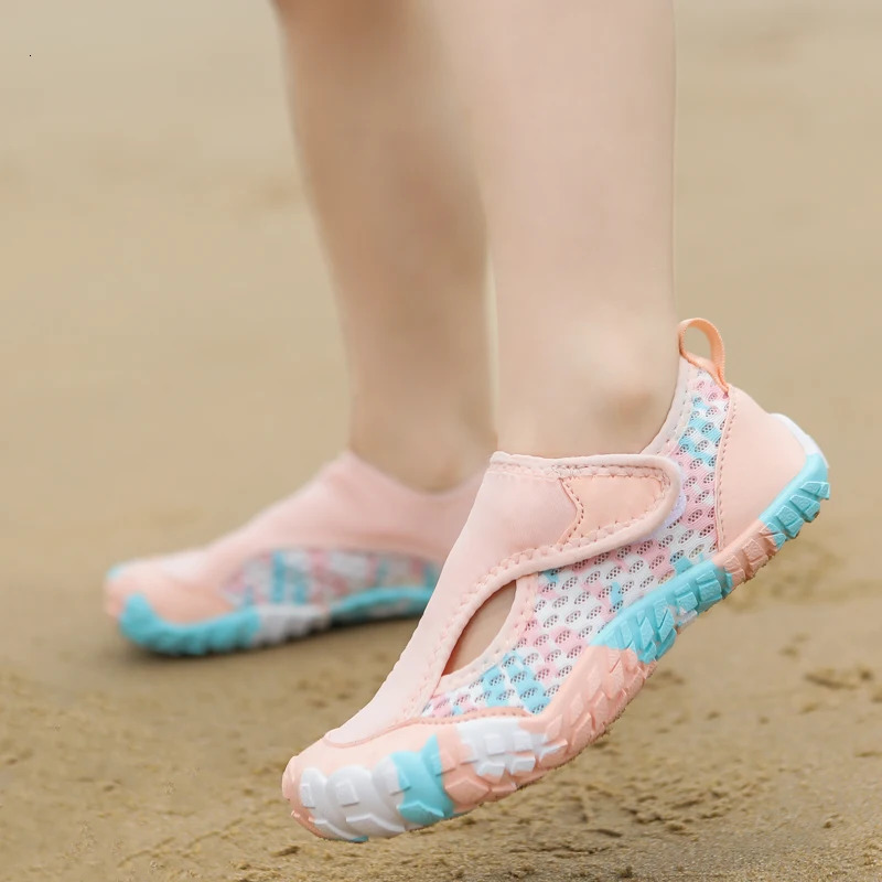 Quick Drying Water Shoes Non-Slip Breathable Summer Aqua Beach Sandal Flat Shoe Seaside Slipper For Men Kids Gril Creek Shoes 250624
