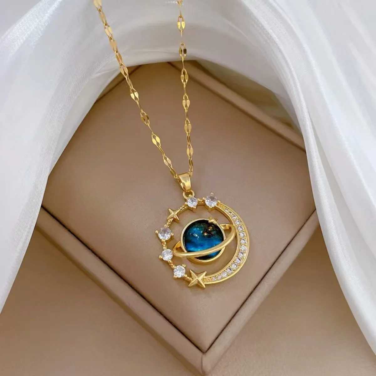 Luxury Titanium Steel Star Series Necklace Gold Tone planet Moon Astronaut Pendant TrenDY Celestial Jewelry Gift for Women V250625