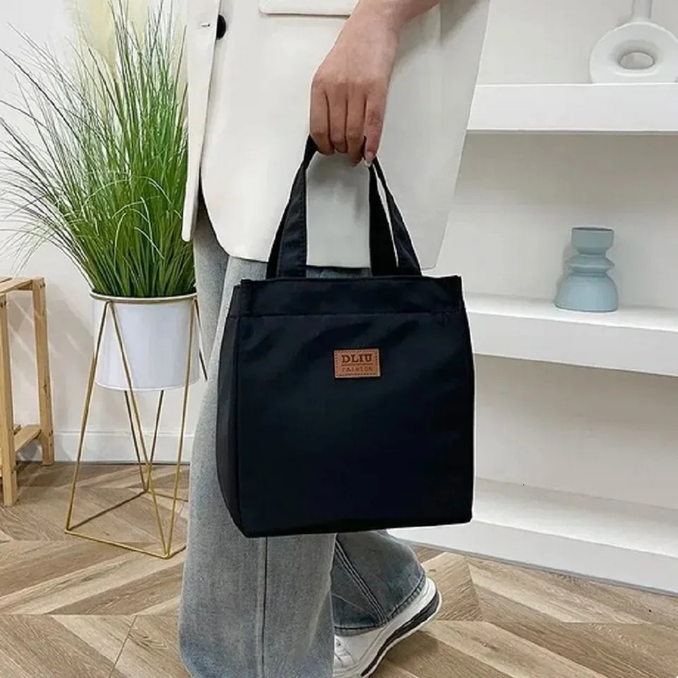 Large Capacity Lunch Bag with Aluminum Foil Insulation for Work Simple and Practical Top Handle Bag 250624