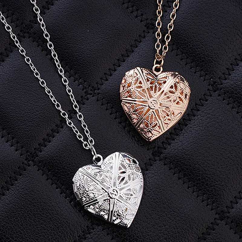 Retro Hollow Heart Pendant Necklace for Women Geometric Charm Collares Chain Clavicle Jewelry Statement Christmas Gift M250625