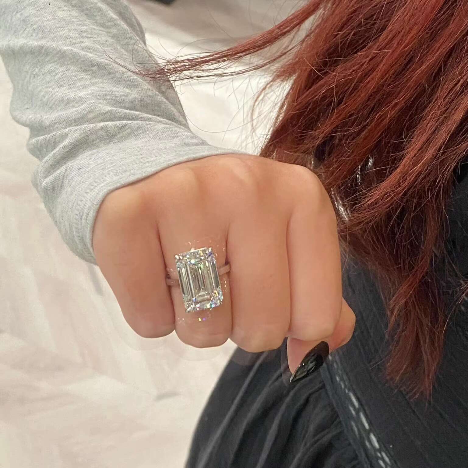 Zuanfa 18k White Gold Plated Iced Out 3Ct Emerald Diamond Moissanite Eternity Band Engagement Ring 925 Sterling Silver Diamond