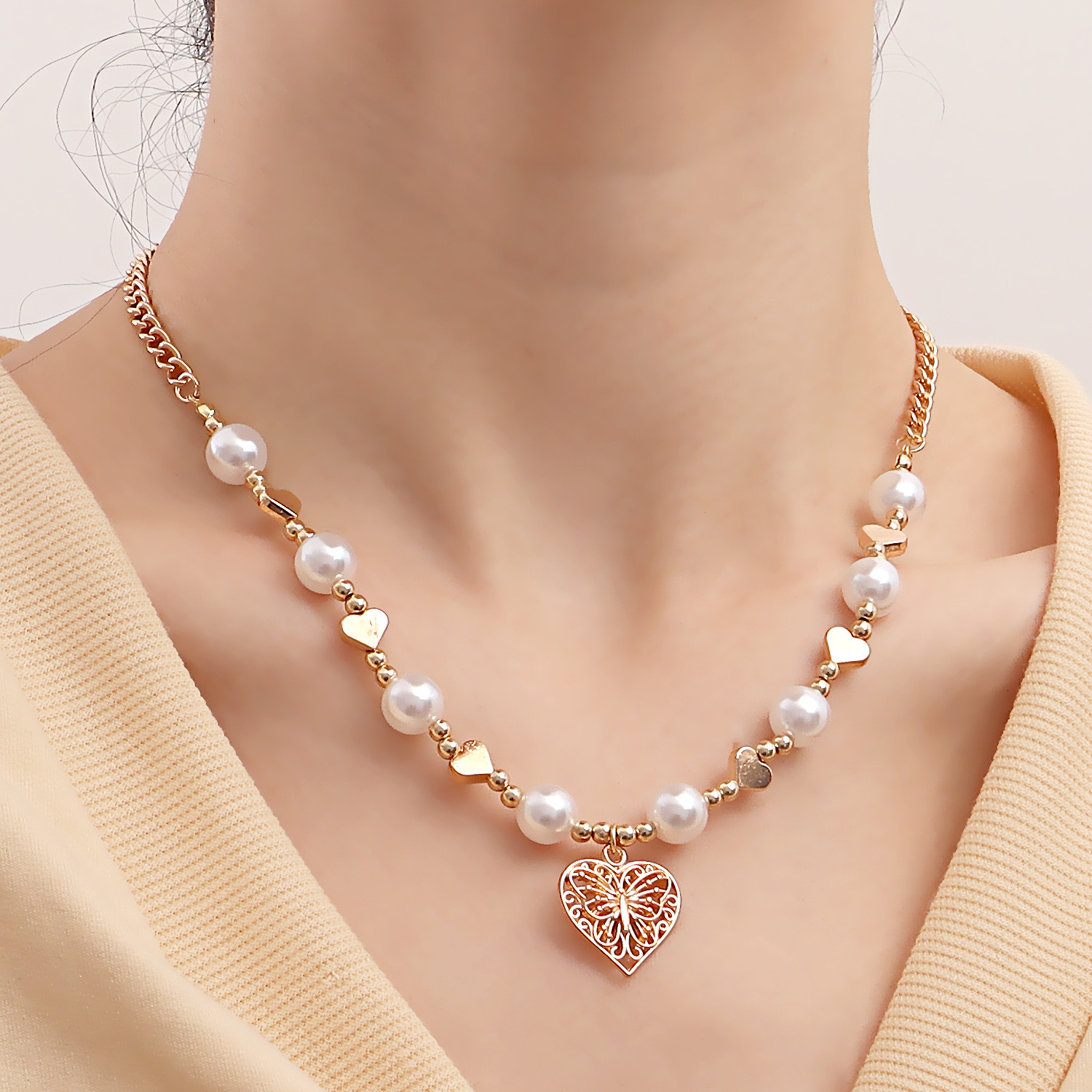 Faux Pearl Collarbone Chain Splicing Personality Hot Girl Simple Geometric Heart Trendy Metal Necklace Jewelry for Women