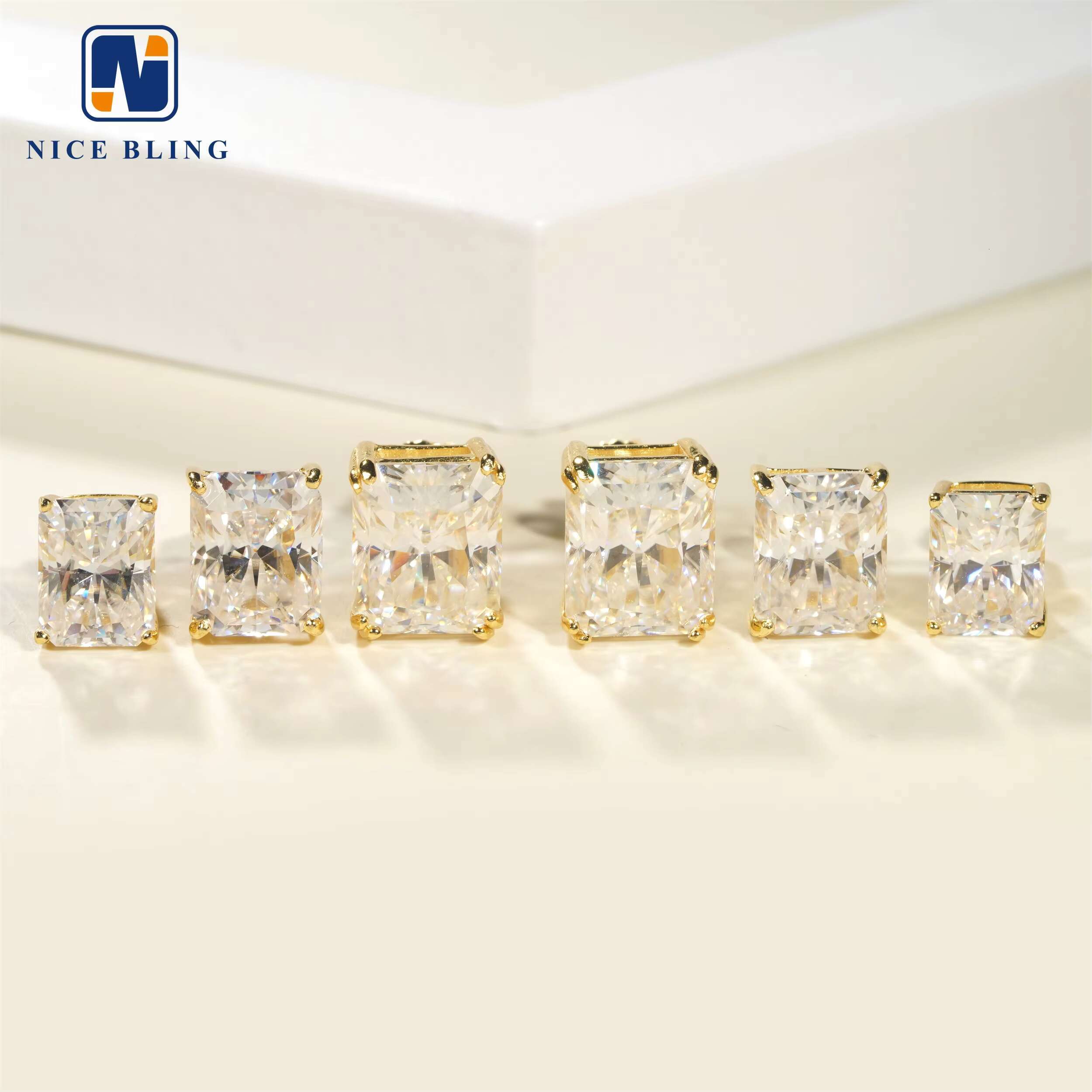 Factory Price Radiant Cut Moissanite Diamond Studs 925 Sterling Silver Jewelry Hip Hop Fashion Earrings for Men and Women