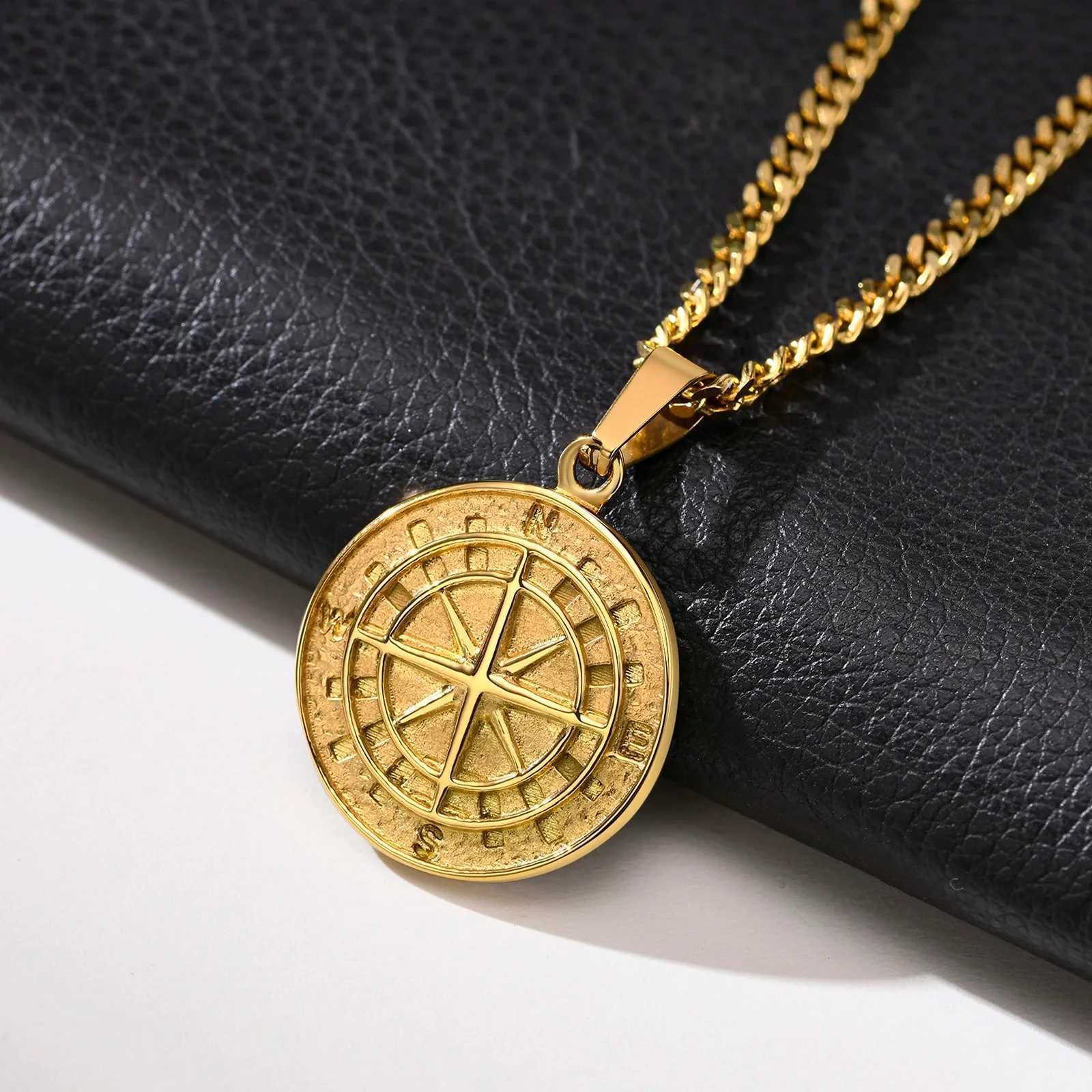 Stainless Steel Compass Necklaces for Men North Star Anchor Medal Coin Pendant Necklace Jewelry Gift for BBF Brother Him V250625