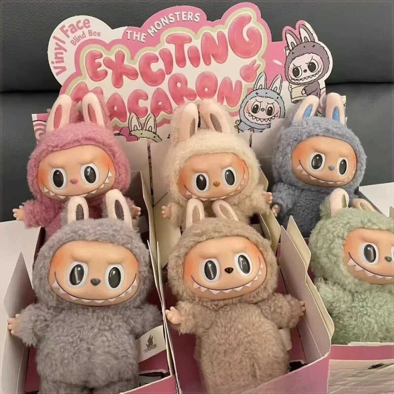 Free Shipping Designer Doll Pendant Labubu Heartbeat Macaron Plush Doll Toy Labubu Doll Keychain Bubble Mart