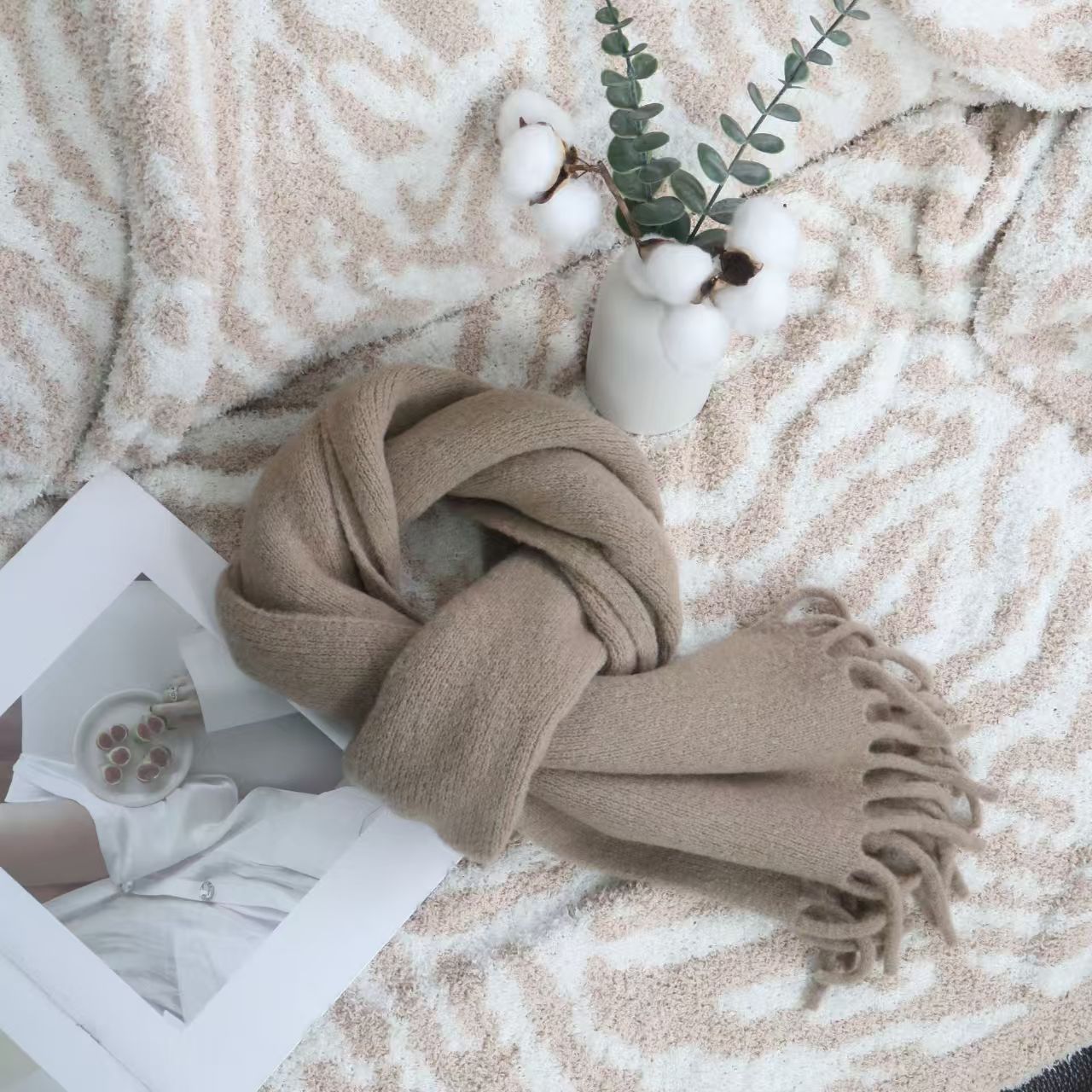 T1063 pure wool scarf female Korean hot sale winter high-grade tassel warm short small neck scarf couple