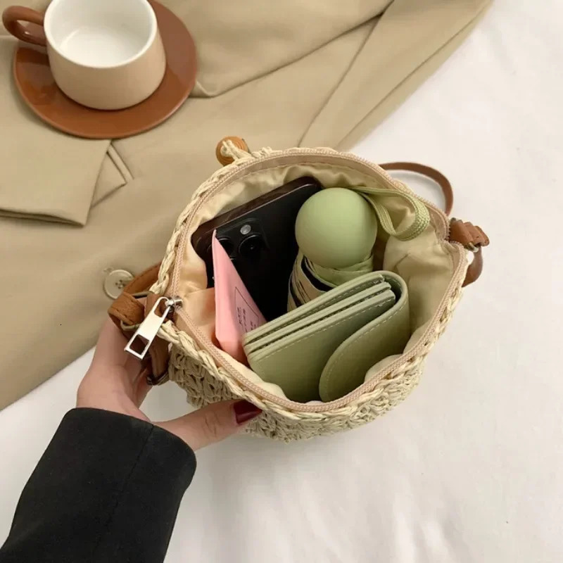 Women Handmade Straw Woven Small Bucket Bag Fashion Crossbody Shoulder Ladies Simple n Handbag Summer Travel Beach Bag 250624