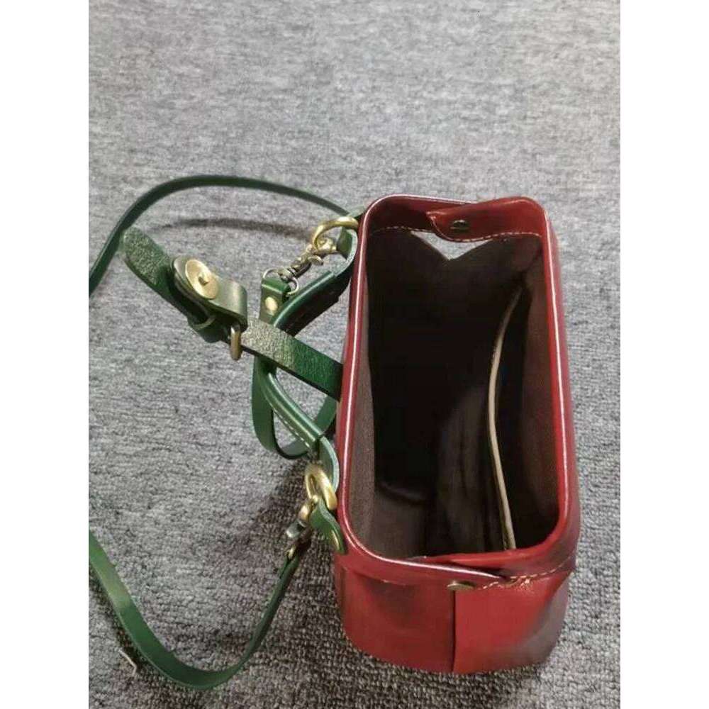 Hot Selling Vintage Women Cowhide Genuine Leather Doctor Mixed Colors Fashion Handbag Ladies Strap Shoulder Bag New Totes Crossbody Bags Designer Bags